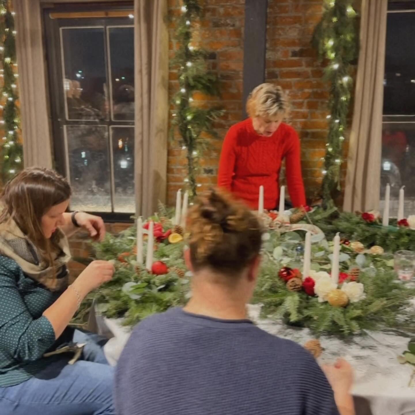 Wine & Design a Centerpiece Workshop