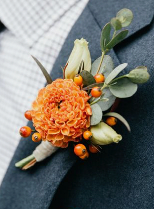 pin-on boutonnière