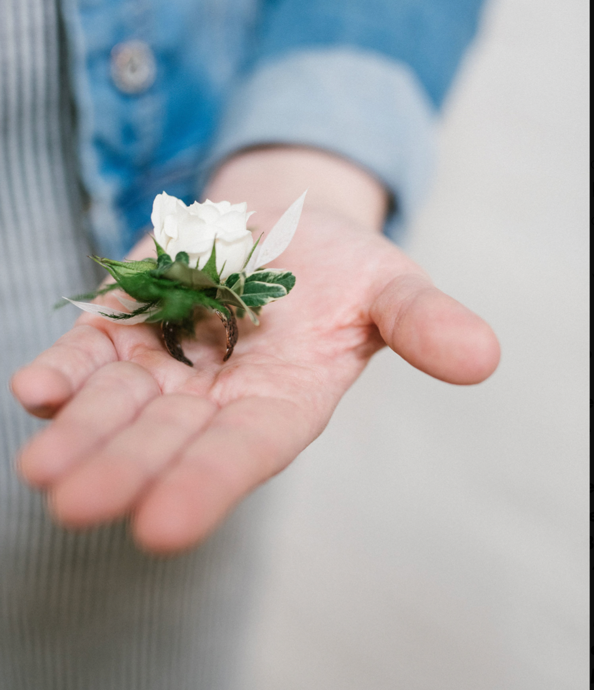 ring corsage